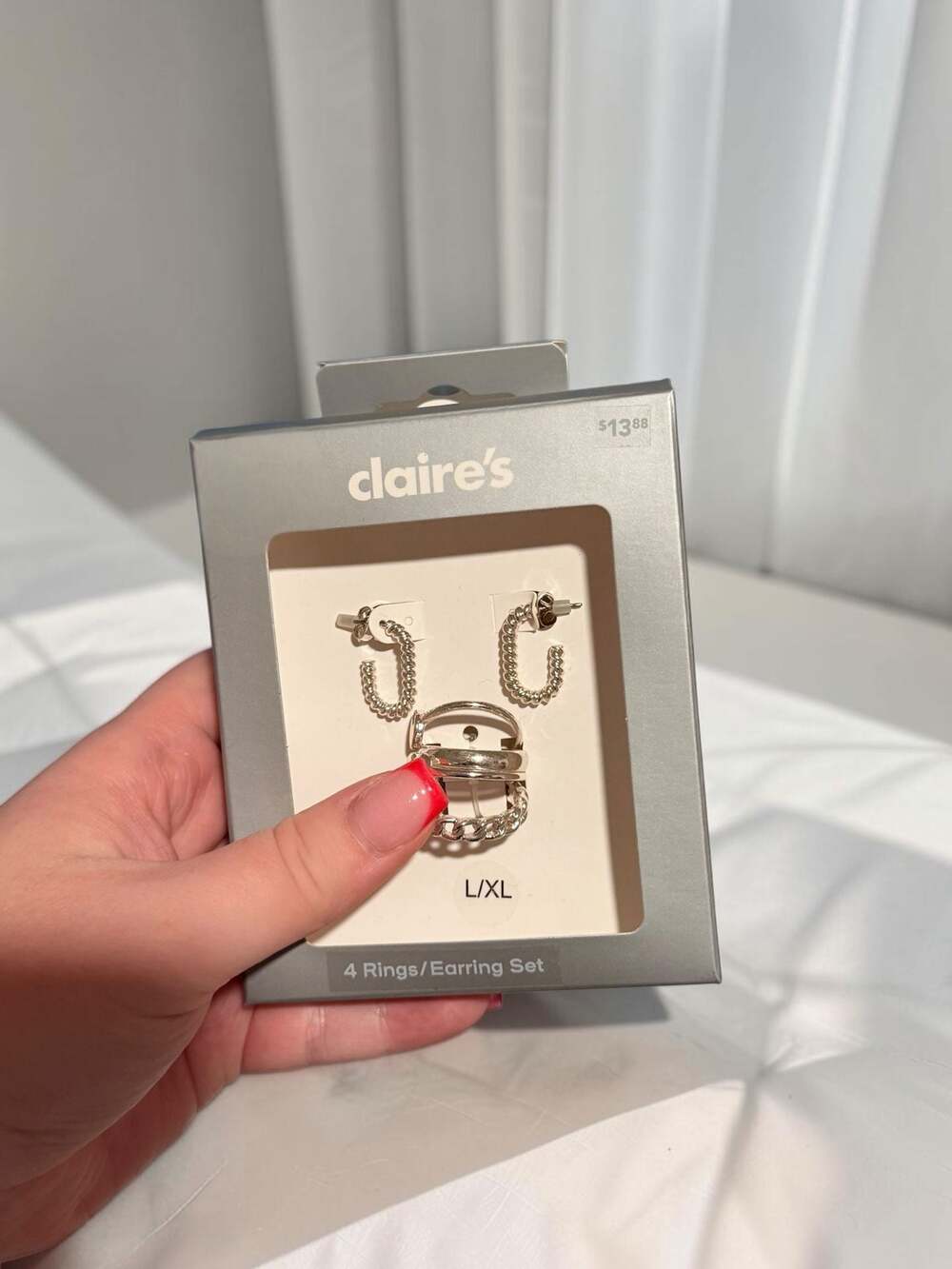 Claire's Silver Tone 4 Rings and Earring Set Size L/XL